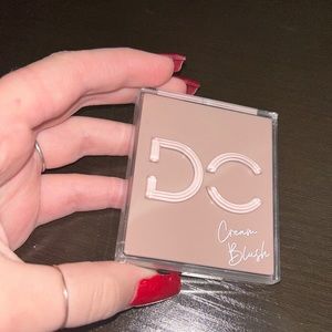 Dominique cosmetics cream blush